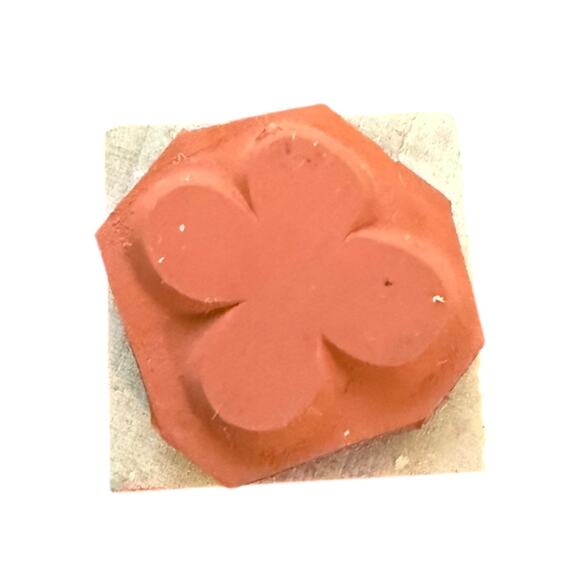 Mini 4 Leaf Clover Or Flower Unbranded Rubber Stamp - Picture 2 of 2